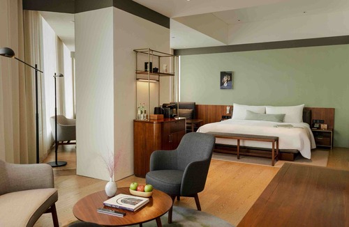Downtown Shanghai Hotel | The Sukhothai Shanghai
