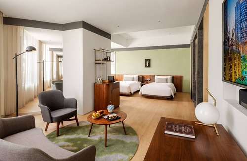Downtown Shanghai Hotel | The Sukhothai Shanghai