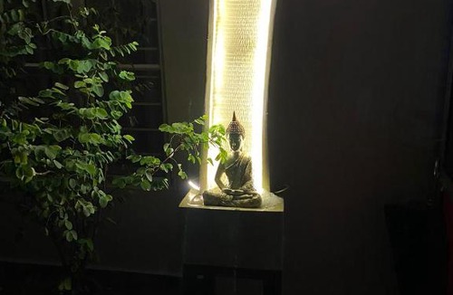 Varanasi House | The Sunaina