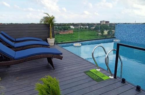Taj Ganj Hotel | THE TAJ PEARL HOTEL
