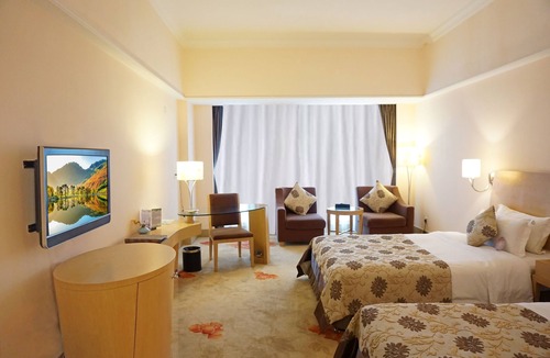 Tianhe Hotel | The University Town International Hotel