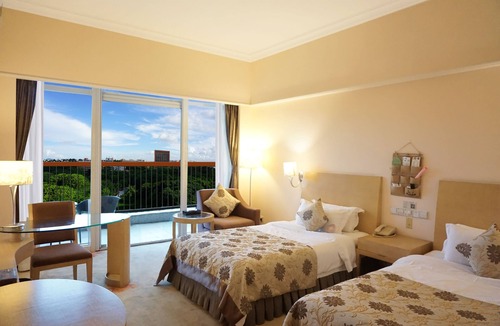 Tianhe Hotel | The University Town International Hotel