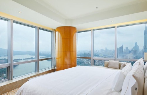 Gu Lou Hotel | The Westin Nanjing Xuanwu Lake