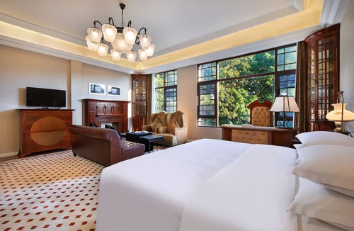 Xiufeng Hotel | The White House Guilin