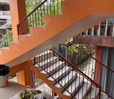 Yupia Apartment | The WildFern Homestay with self cooking facility
