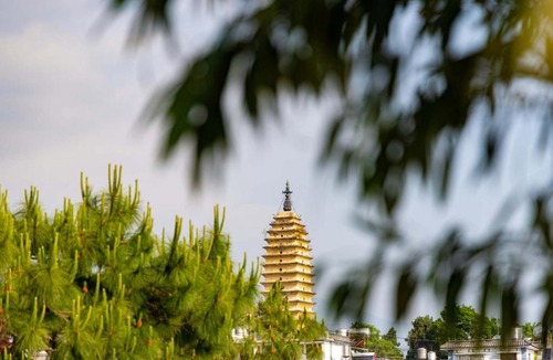 Dali Ancient Town Hotel | The Windyard Kazan Onsen Hotel-Private Hot Spring Bathtub close to South Gate of Dali Ancient Town - Free Pick-up from Airport & Railway Station for 3 Nights