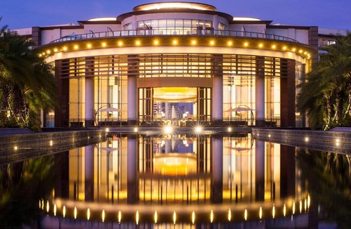 Yazhou District Resort | Thousand Cranes Sanya Yazhou Bay Int'l Exchange Centre,Curio by Hilton