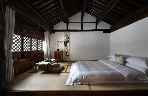 Dali Ancient Town Hotel | Tianxi Mansion in Dali Ancient City - A Century-Old Official Residence