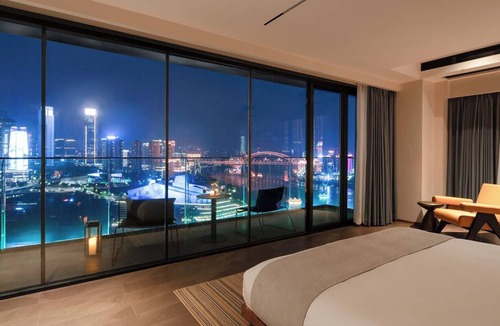 Yuzhong Hotel | Tianya Wuxi river Hotel