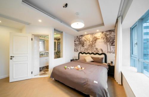 Dapuqiao Apartment | Tianzifang Sun Moonlight Fine Decoration Large Two-Bedroom
