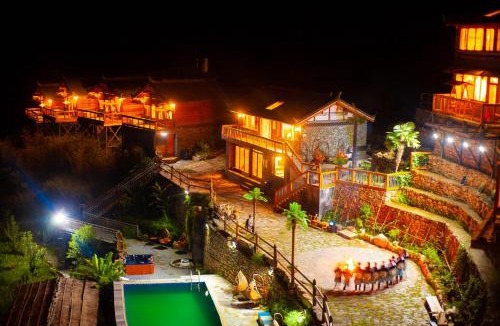 Hutiaoxia Hotel | Tiger Leaping Gorge yachajiao Manor