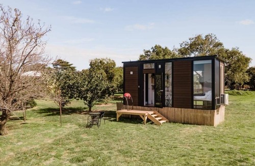 Canowindra House | Tiny Balloon House by Tiny Away