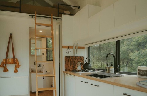Markwell Cabin | Tiny Madeline - Laguna