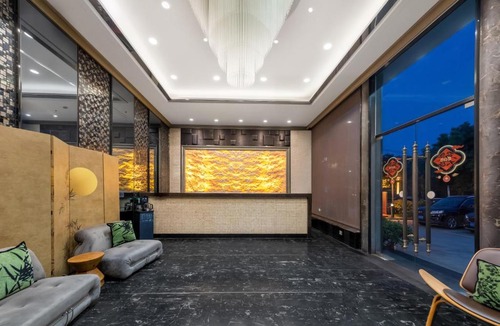 Niuligang Hotel | Tong Yuan International Hotel Guangzhou East Railway Station Meihuayuan Subway Station Branch - Free Deliver Service to Guangzhou Baiyun International Airport & Free Deliver Service to Canton Fair Complex During Canton Fair Period