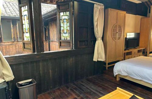 Tonglu County Hotel | Tonglu Hemingge Homestay