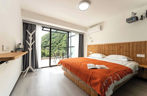 Tonglu County Hotel | Tonglu You Jian Shui Zhi Lin B&B
