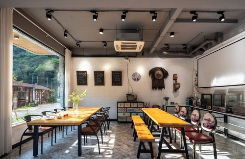 Tonglu County Hotel | Tonglu You Jian Shui Zhi Lin B&B
