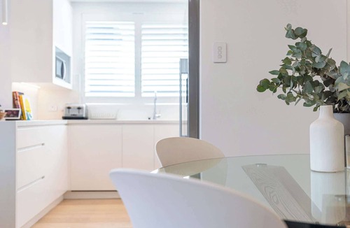 Bondi Apartment | Top Floor Apartment Close To Bondi Beach