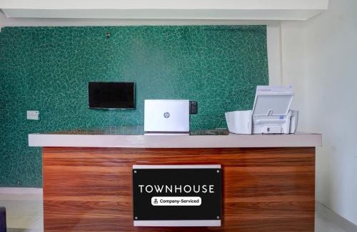 Jaipur Hotel | Townhouse Manipal University Highway King Bagru Formerly Golden Hotel