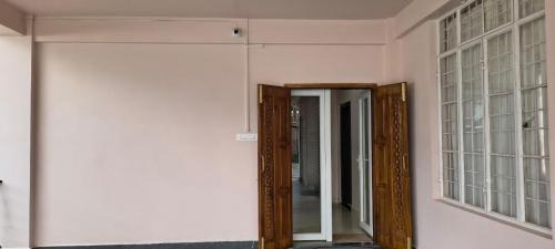 Shillong Hotel | Townhouse Mylliem Formerly Infinity Bed & Breakfast