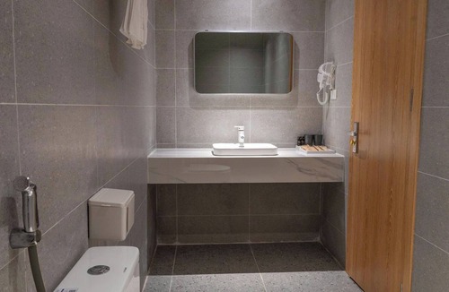 Mong Cai Resort | Tra Long Villa