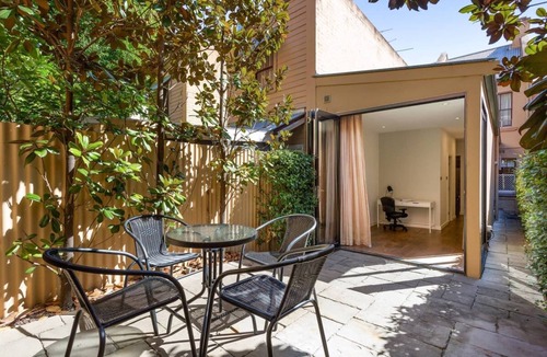 Millers Point Apartment | Traditional 2-Bed Terrace House in Millers Point