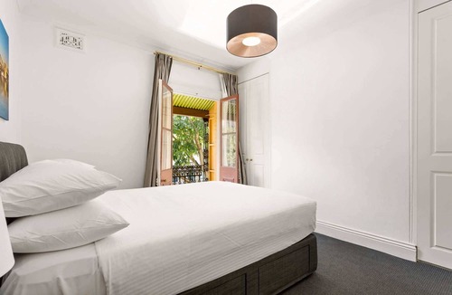 Millers Point House | Traditional 2-Bed Terrace House in Millers Point