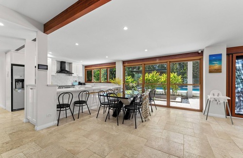 Chandler House | Tranquil 2Ha Escape: 5BD Home + Pool & Play Area
