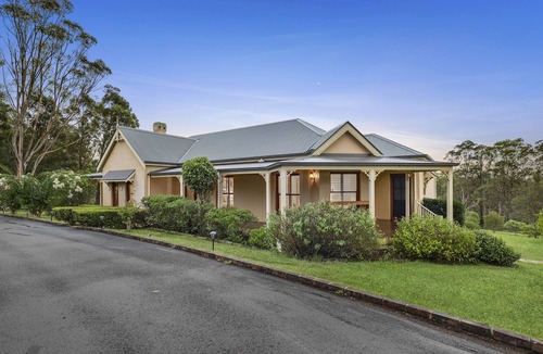 Blue Mountains House | Tranquil Retreat-Scenic Views house in Grose Vale
