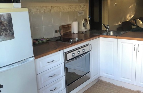 Shadforth Cottage | Tranquil View cottage, self contained,beautifully finished, delightful, relaxing