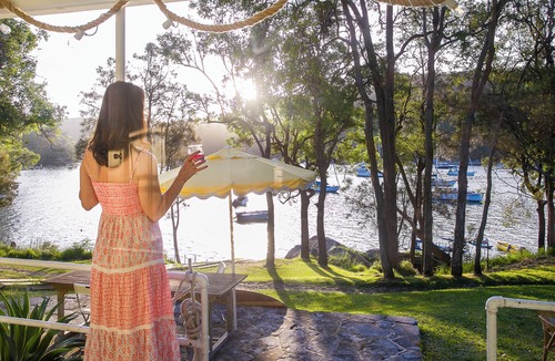 Sydney Cottage | Tranquil waterfront getaway
