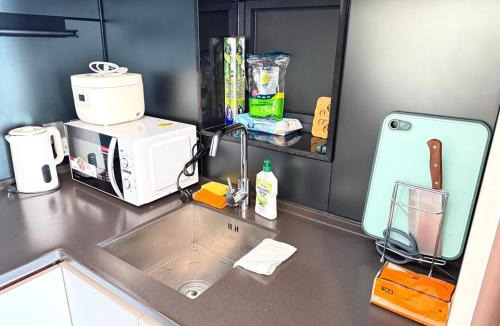 Cheung Sha Wan Apartment | Travelers' home