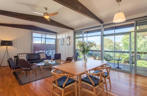 Eagle Bay House | TreeHaus I Private Properties