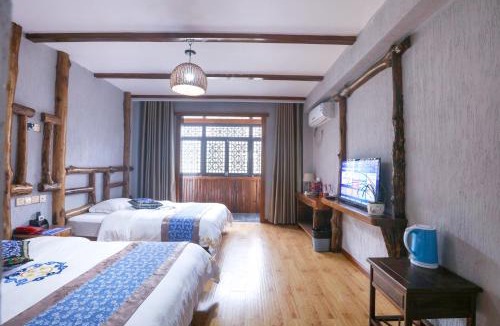 Wulingyuan Hotel | treehouse