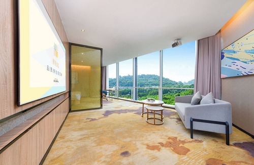Guangzhou Science City Hotel | Trendy Romantic Hotel International Guangzhou Baoneng Performing Arts Center Science City Metro Station Branch