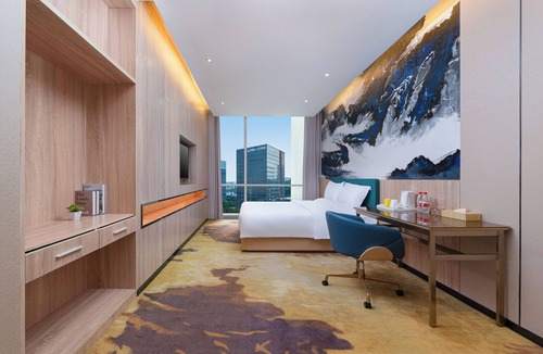 Guangzhou Science City Hotel | Trendy Romantic Hotel International Guangzhou Baoneng Performing Arts Center Science City Metro Station Branch