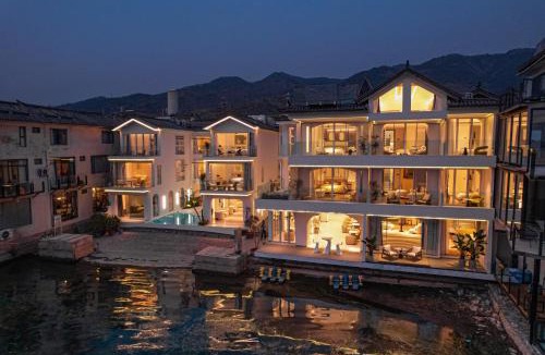 Shuanglang Hotel | Tricolor Cloud River (Erhai Lake, Shuanglang, Dali · Snow Inn)