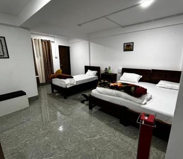 Tawang Hotel | Tsewangs Bed & Breakfast Homestay