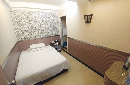 Kwun Chung Apartment | Tsim Sha Tsui,Jordan metro,HarbourCity,Temple,Centre