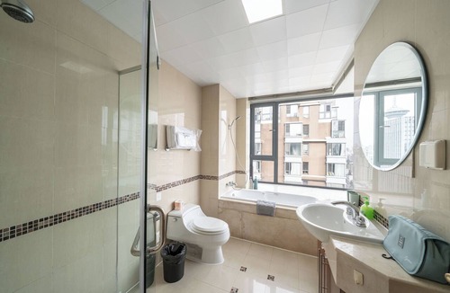 Gubei Bed & Breakfast | Tyms 2BR 1BA Family Serviced Residence