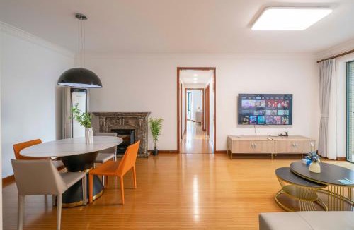 Xujiahui Apartment | Tyms 3BR 2BA Apt Yongxin Garden Xujiahui Metro