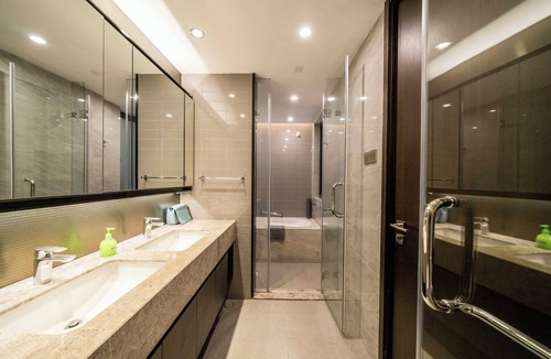 Minhang Bed & Breakfast | Tyms Gubei Apt 2BR Apt Near Takashimaya