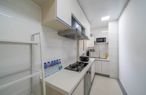 Changning Bed & Breakfast | Tyms Gubei Elegant 3BR 2BA APT