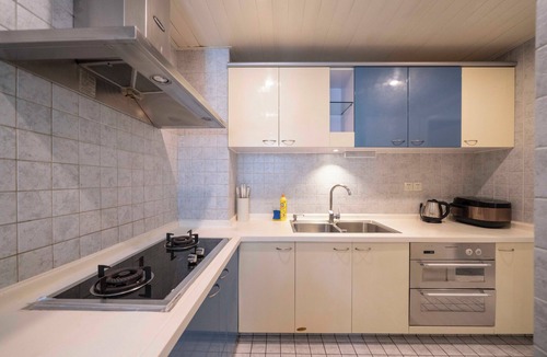 Xujiahui Bed & Breakfast | Tyms Xujiahui Elegant 1BR APT