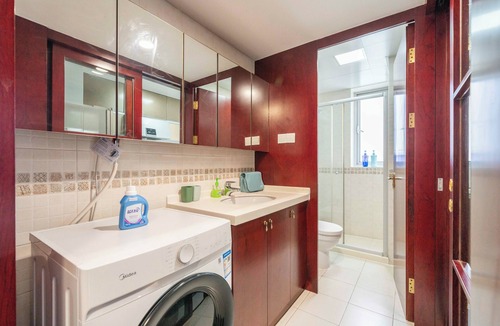 Wantiguan Bed & Breakfast | Tyms Xujiahui Modern 1BR APT