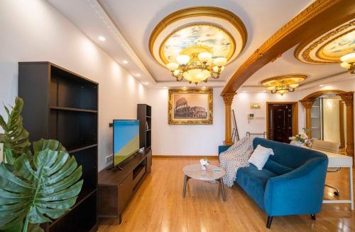 Xujiahui Apartment | Tyms Xujiahui Modern 2BR APT