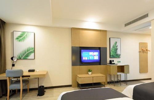 Fucheng District Hotel | Up And In Sichuan Mianyang Sena Sunshine High-speed Railway Station