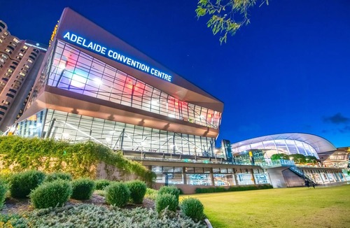 Adelaide Central Business District Apartment | Urban Oasis Chic CBD Suite with WiFi - Walkable