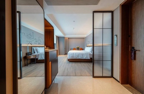 Luomashi Hotel | UrCove by Hyatt Chengdu Wenshufang Chunxi Road