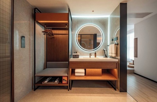 Luomashi Hotel | UrCove by Hyatt Chengdu Wenshufang Chunxi Road